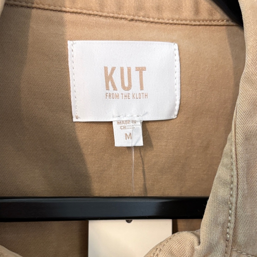 NWT Kut from the Kloth Rumi Cropped Trucker Jacket - Picture 2 of 3